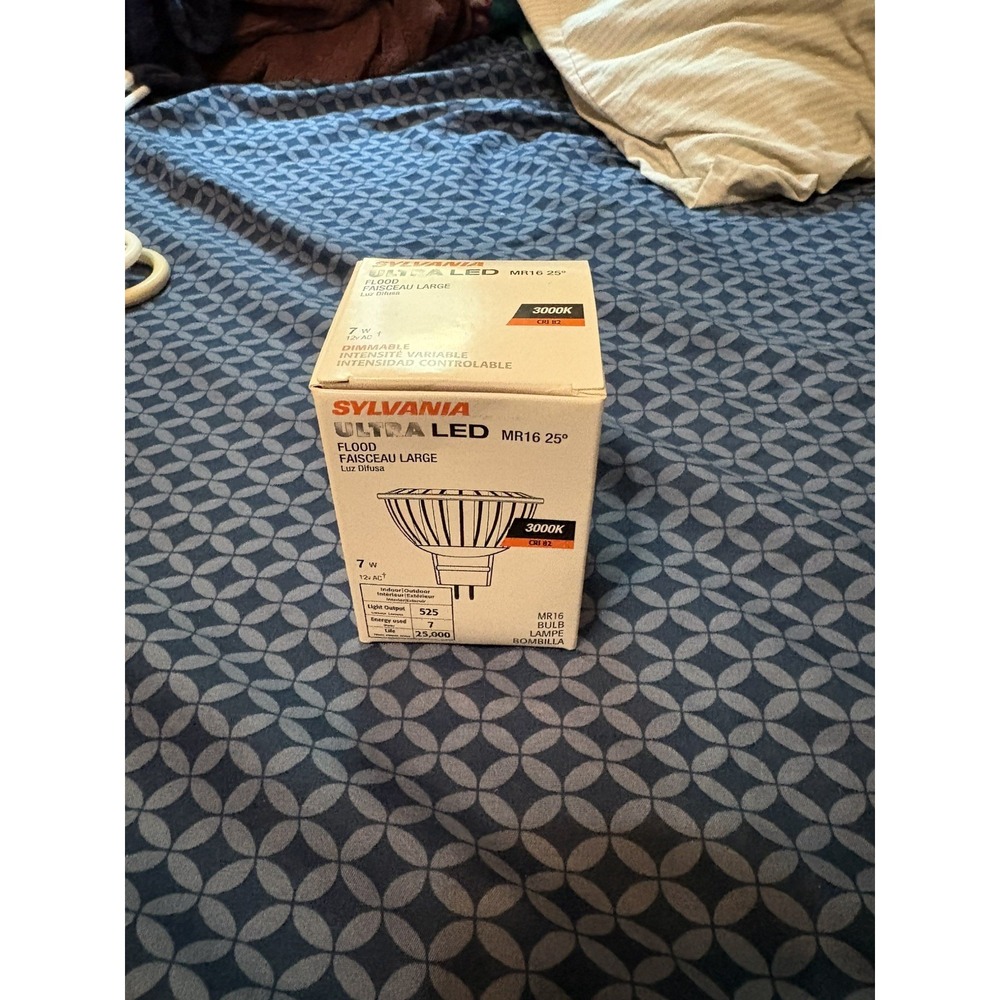 NEW SYLVANIA MR16 3000K ULTRA LED FLOOD DIMMABLE 7W BULB